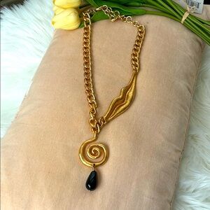 Chicos-Elegant Gold and Black Pendant Necklace